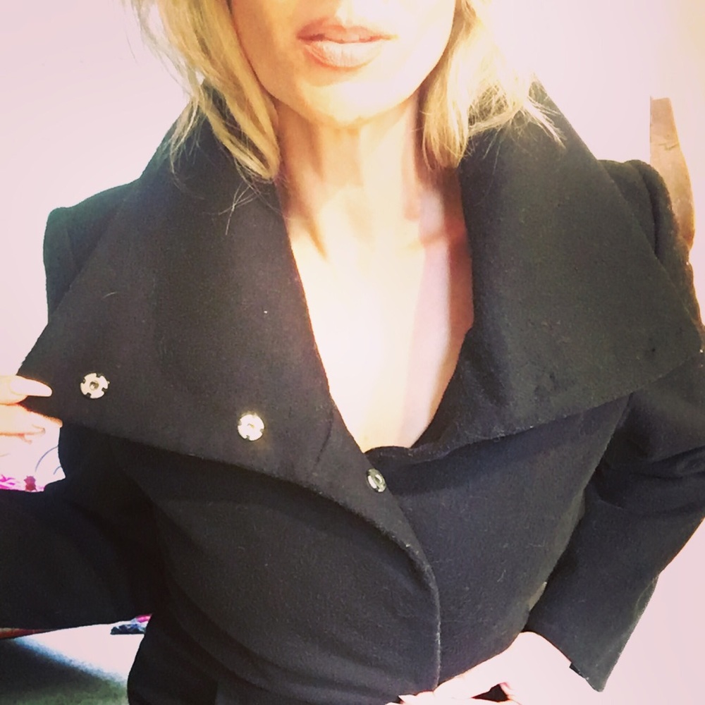 CLASSIC MODERN BLACK WOOL/CASHMERE COAT FROM GAP